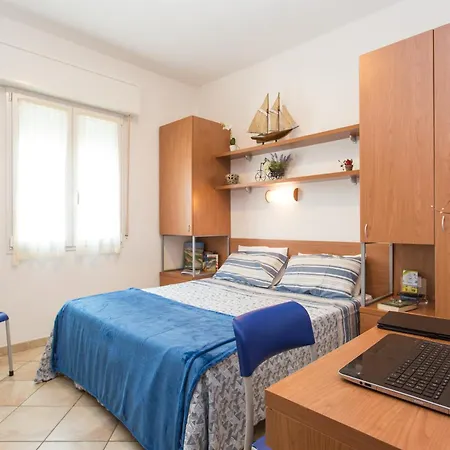 Aparthotel Veliero 3*