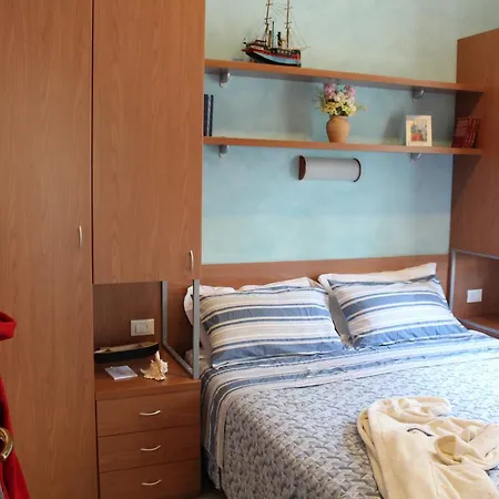 Aparthotel Veliero 3*